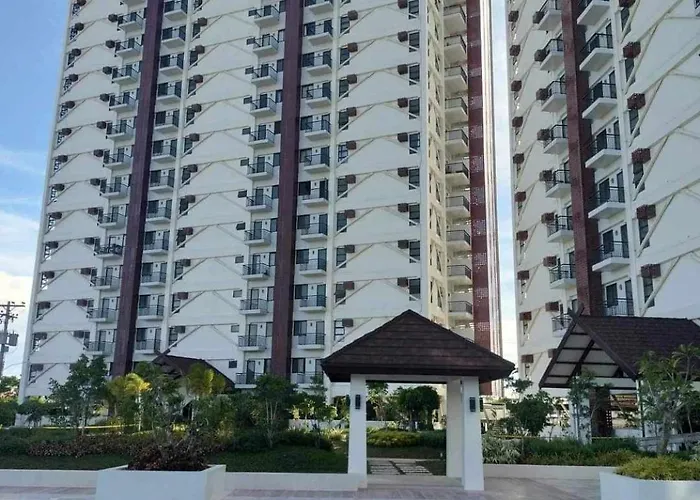 Cheneth Cove Royal Aparthotel 3*