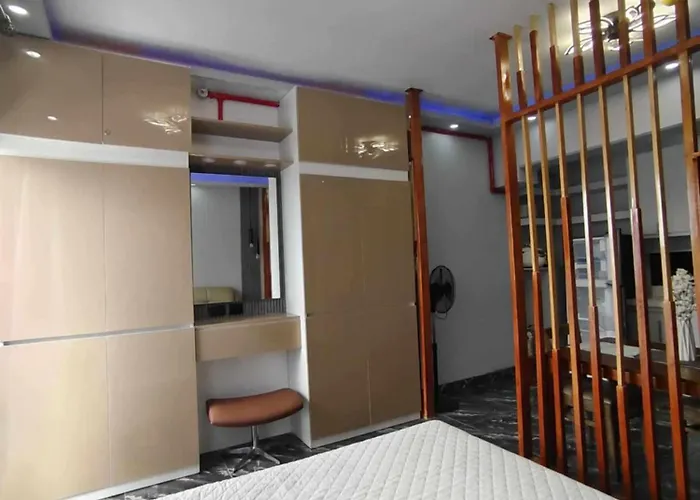 Aparthotel Cheneth Cove Royal